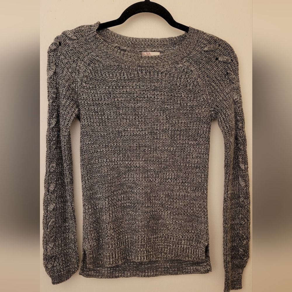 Heritage Gray Cable Knit Women's Sweater